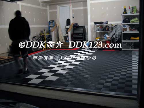 系列貼膜車間塑膠格柵拼接地板，40cm*40cm*18mm汽車美容貼膜服務店塑膠拼接高分子格柵地板
